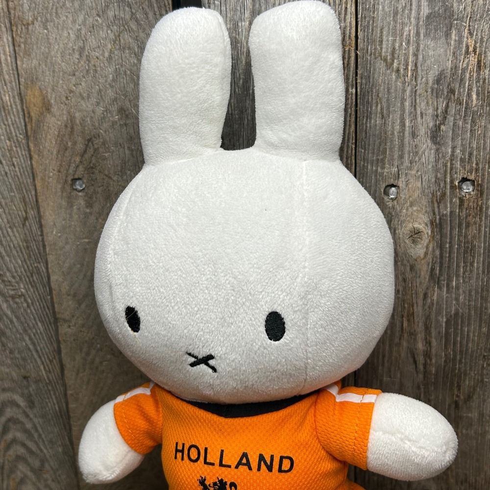 Miffy Nijntje Plush Holland Soccer Kit Orange Jersey Number 8 Dick Bruna 12 Inch